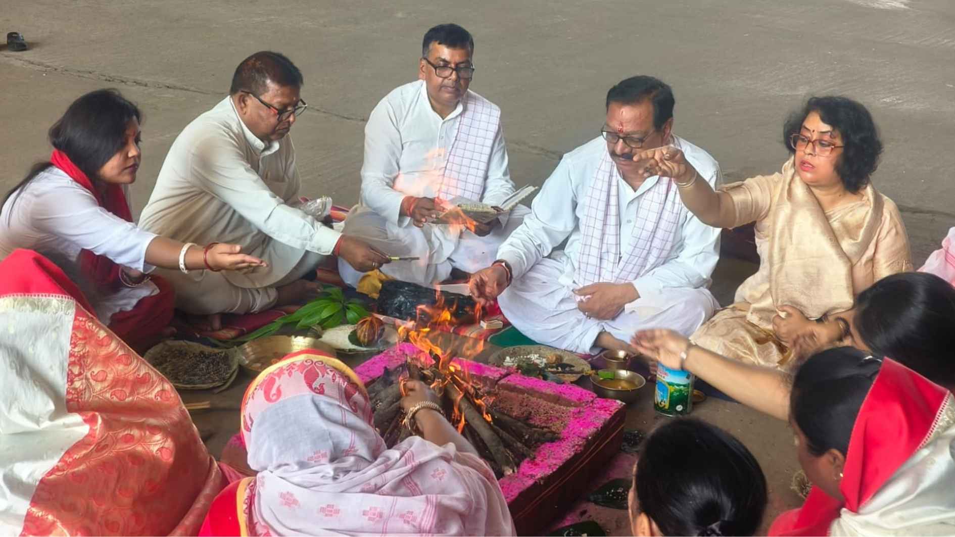 सरस्वती शिशु मंदिर, श्यामडीह में सत्रारंभ पर सुंदरकांड का पाठ एवं हवन-पूजन के साथ नए शैक्षणिक सत्र का शुभारंभ !